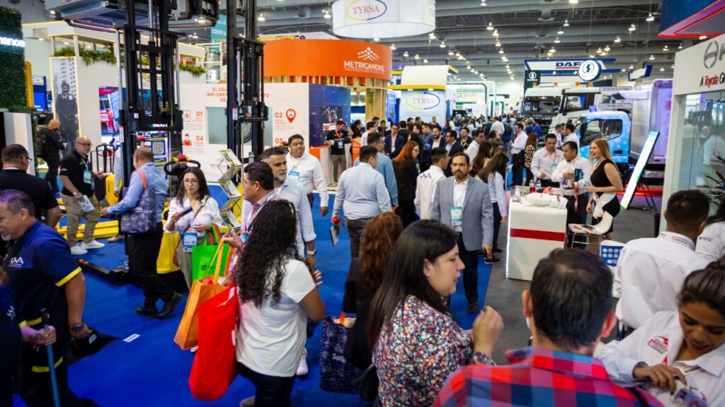 El 2 y 3 de abril, el Centro Citibanamex, Ciudad de México, se pintará de azul con este gran evento, al reunir a los principales actores de la industria.